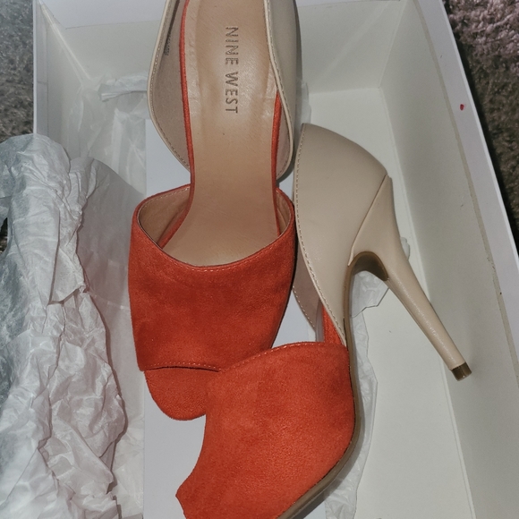 Nine West Heels - Picture 2 of 4